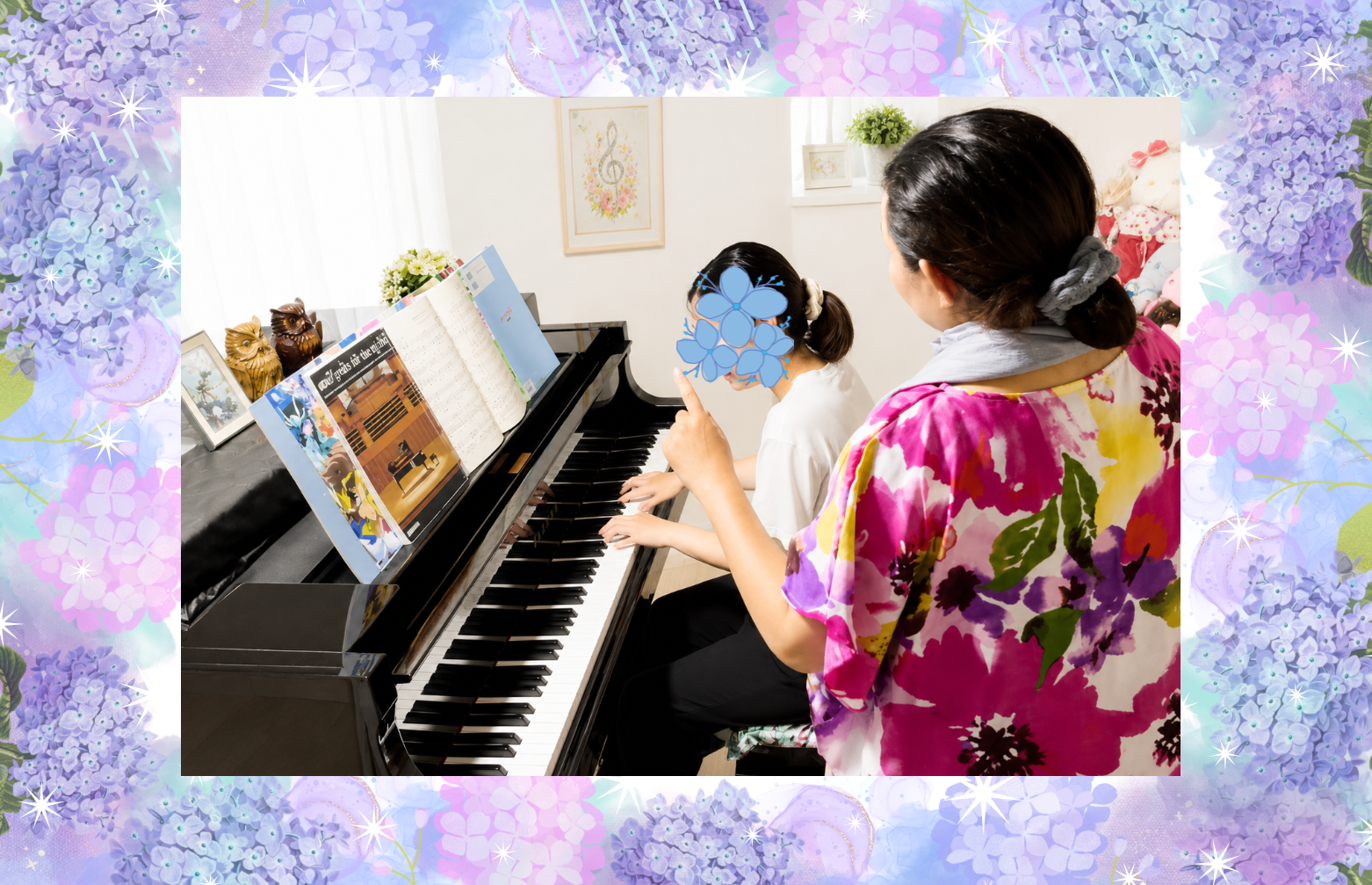 静岡市駿河区ぴあえれ音楽教室で、講師がピアノレッスンをしている様子。